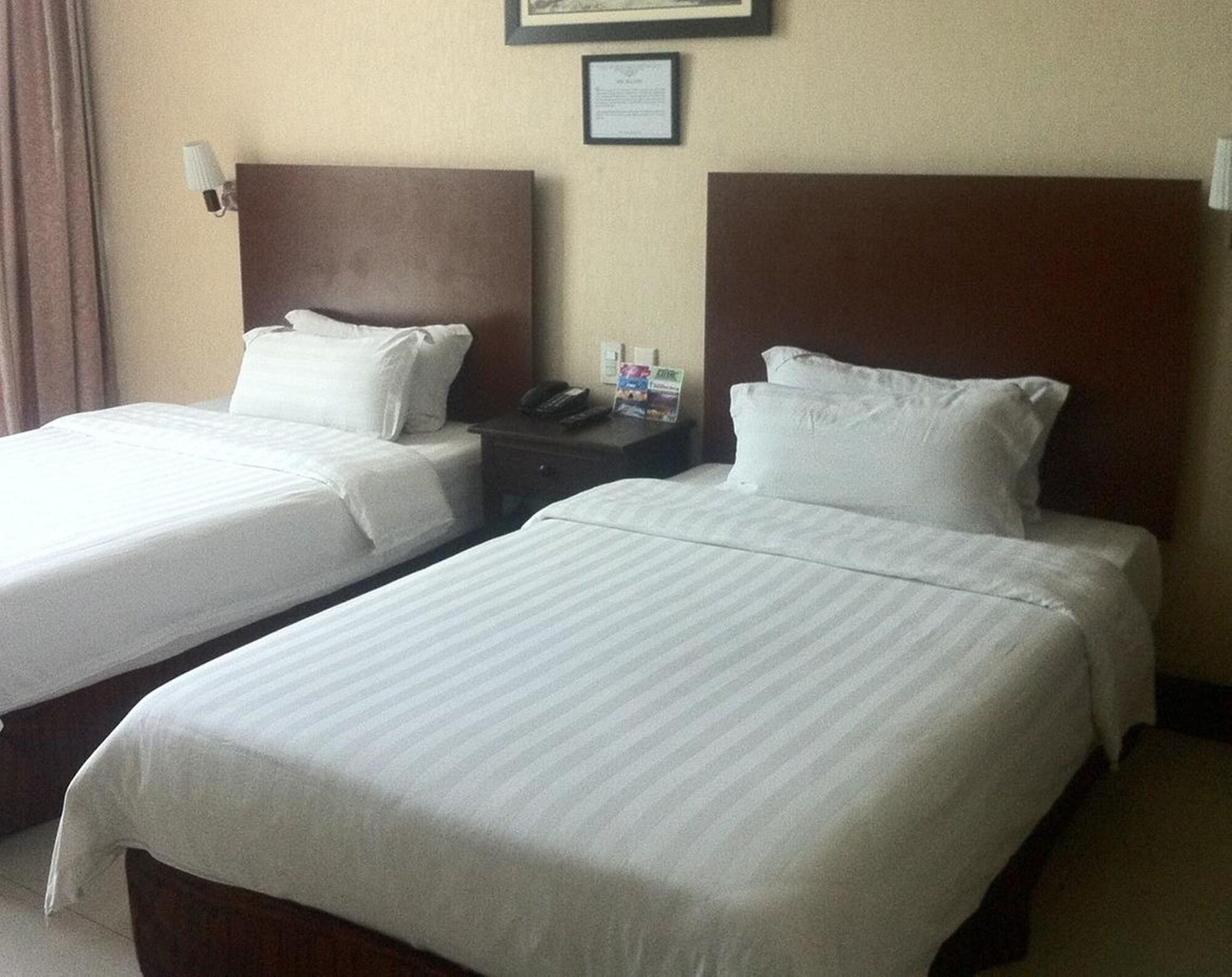 Baguio Crown Legacy Hotel Baguio City Екстер'єр фото