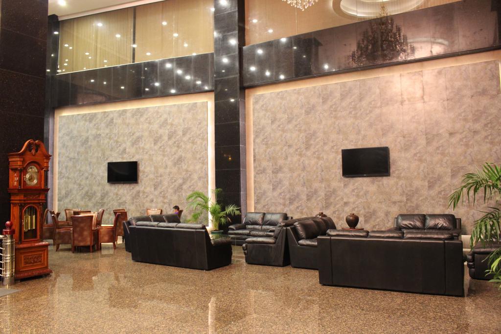 Baguio Crown Legacy Hotel Baguio City Екстер'єр фото